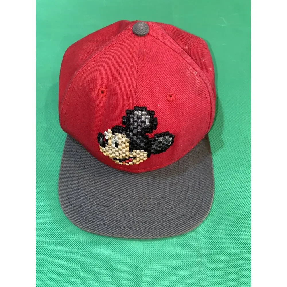 Vintage Mickey Mouse Embroidery‎ Baseball Cap Golf Hat Walt DISNEY World Red